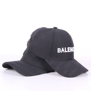 undefined Бейсболка тракер Balenciaga черная undefined