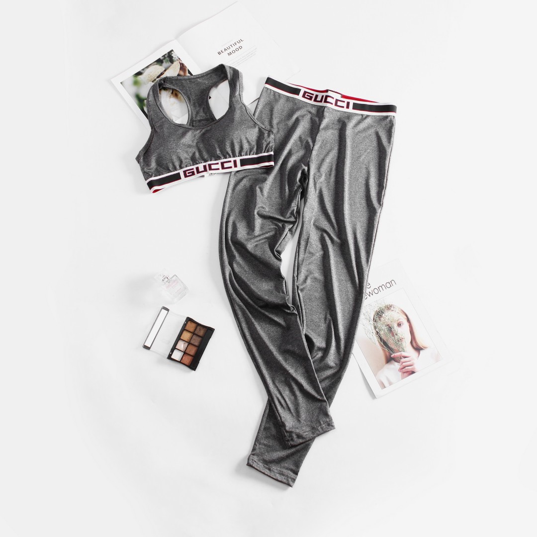 Комплект GUCCI топ лосини сірий фото 2