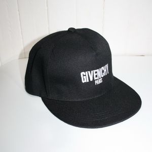 undefined Кепка Givenchy undefined