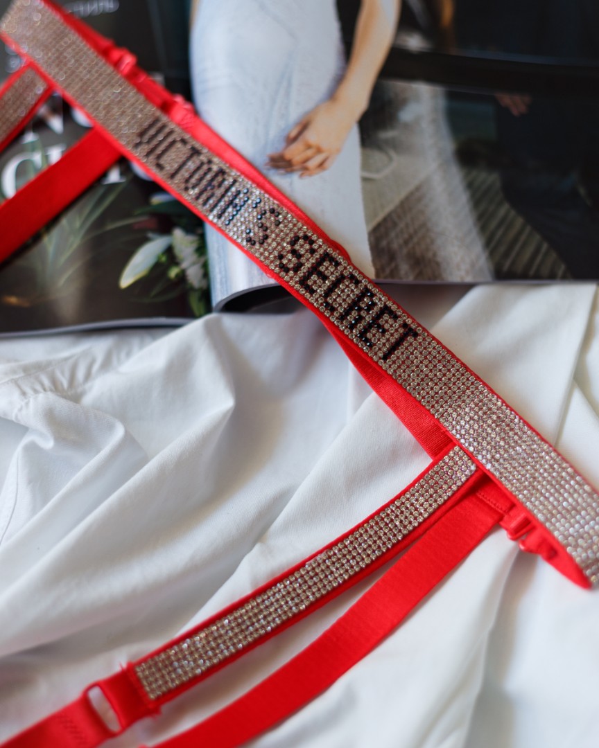 Жіночий пояс VS стрази червоний фото 2