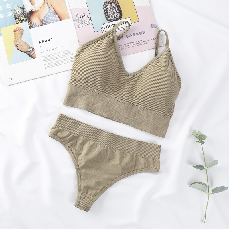 Жіночий комплект Casual Khaki фото 3