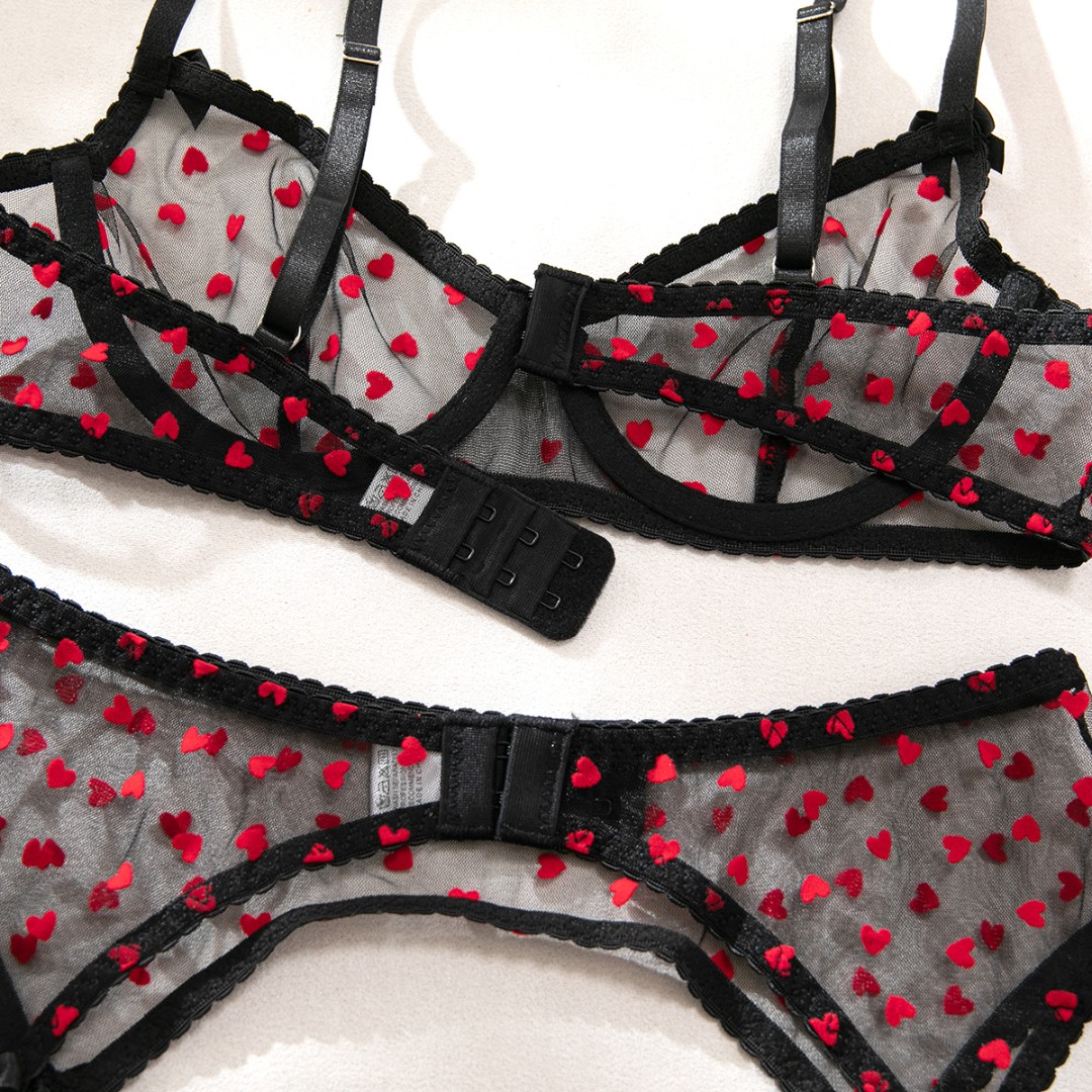 Жіночий комплект Heart + панчохи фото 4