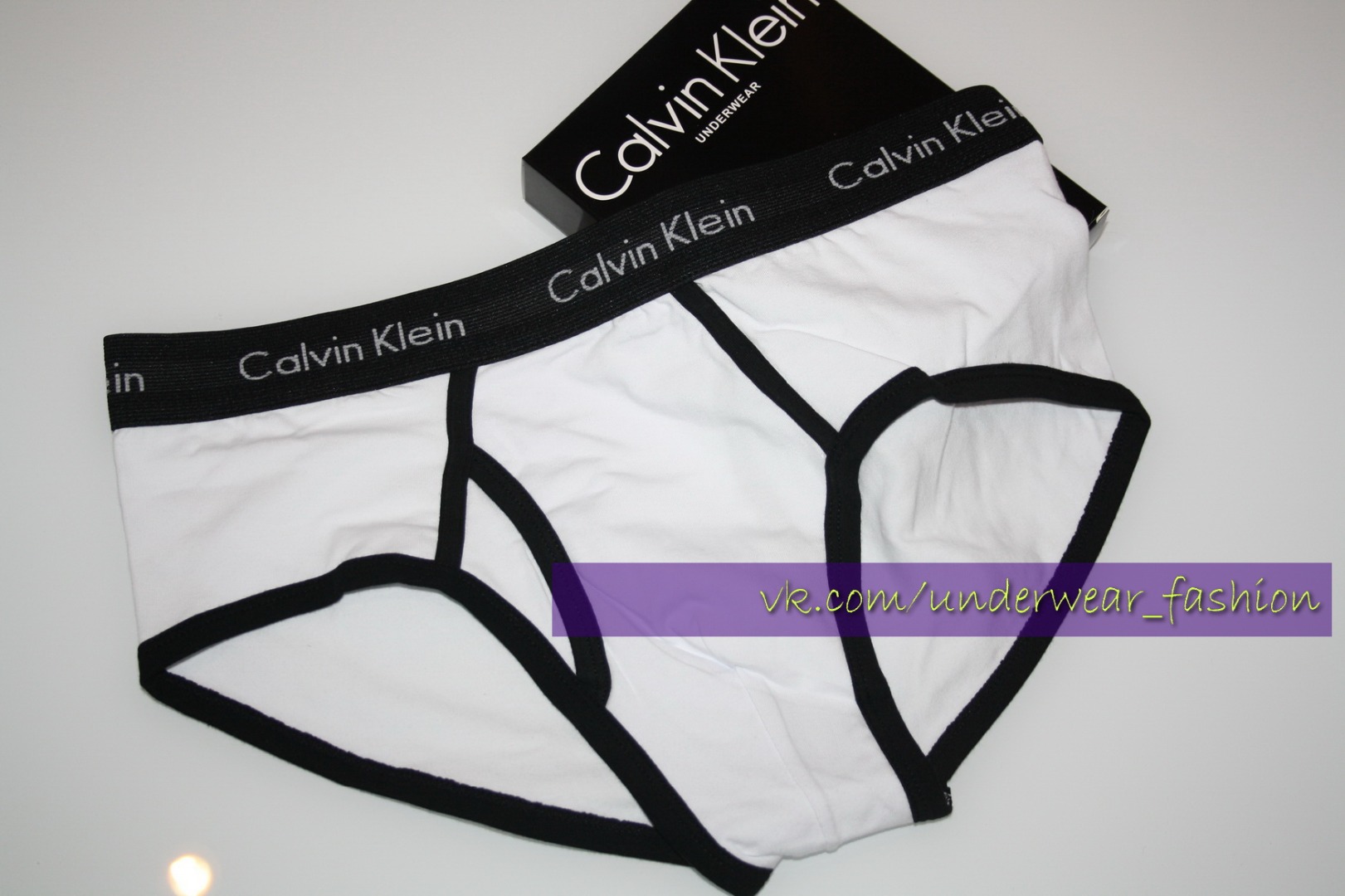 Чоловічі труси брифи Calvin Klein 365 White Black Brief фото 3