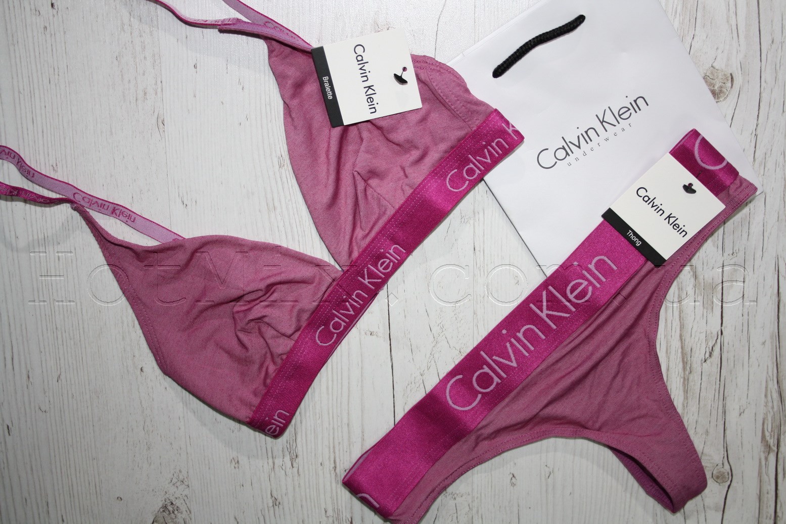 Комплект Calvin Klein топ стрінги маджента фото 5