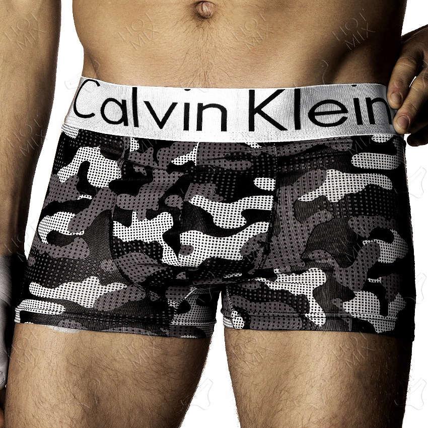 Чоловічі боксери Calvin Klein чорні камуфляж фото 1